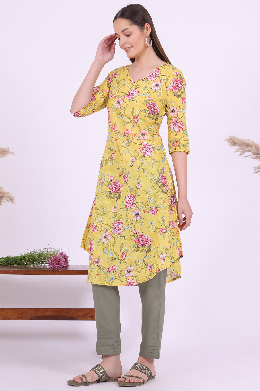 Yellow Floral Printed Pure Cotton Straight Kurta