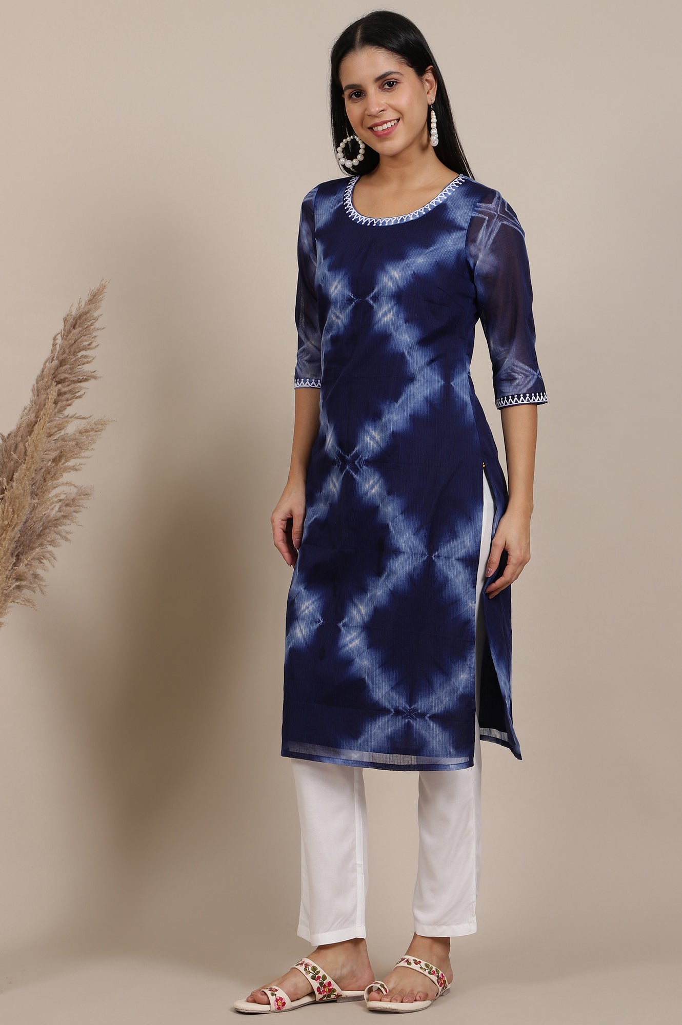 Blue Tie and Dye Kota Straight Kurta with Thread Embroidery