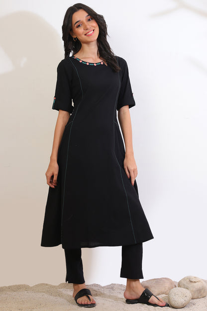 Black Solid Straight Pure Cotton Kurta