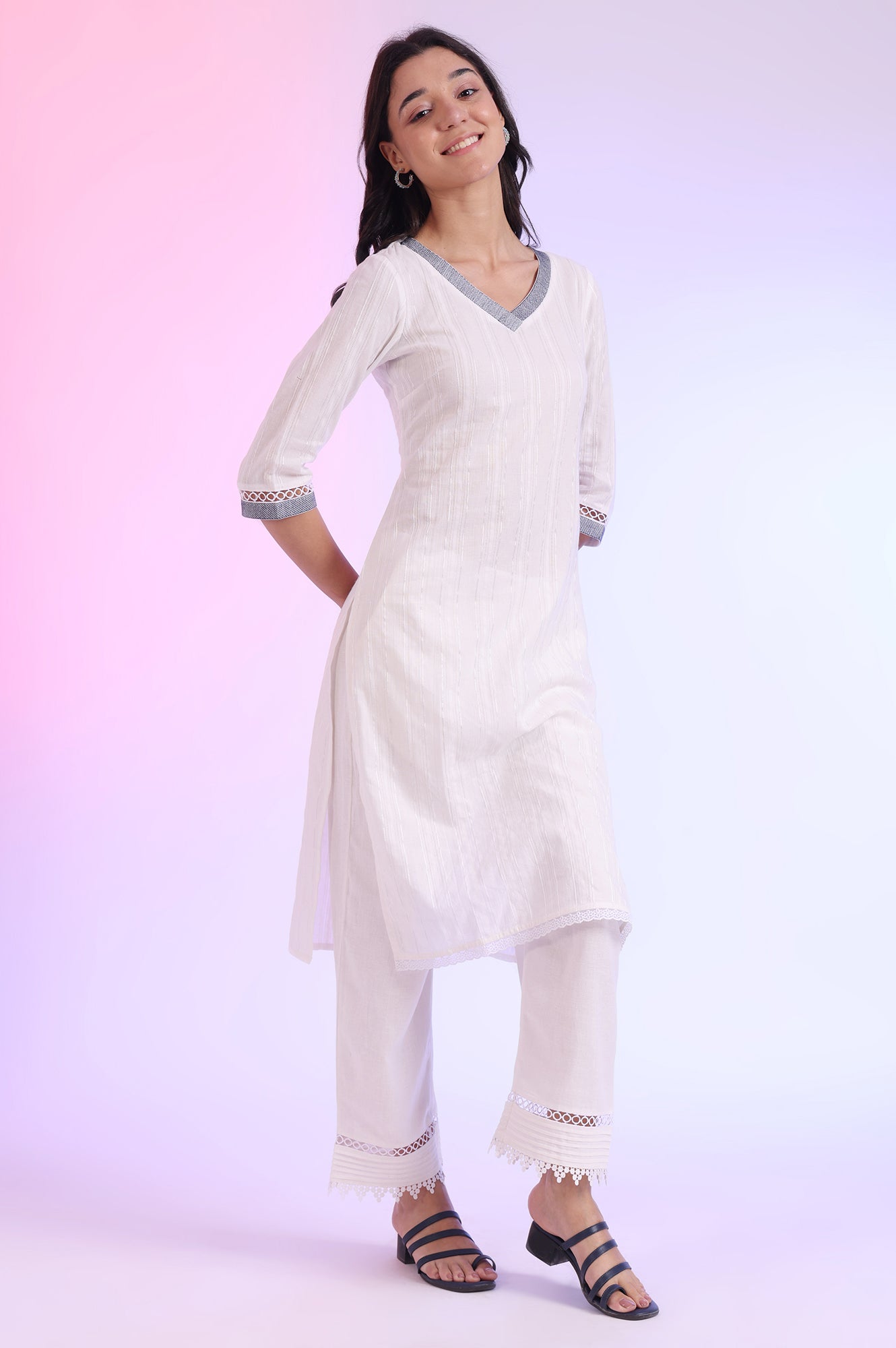 White Solid Straight Cotton Blend Kurta