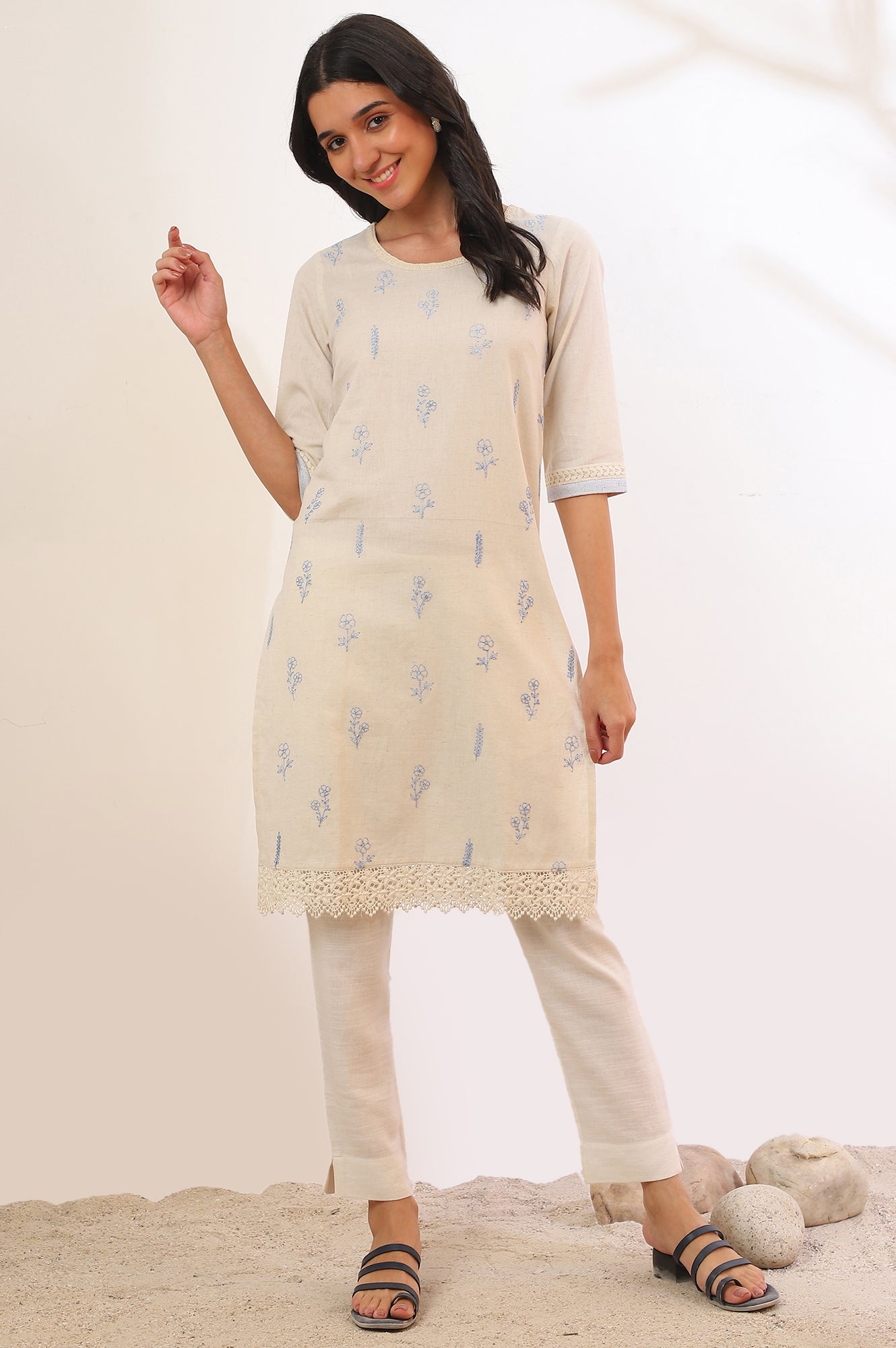 Off White Solid Straight Cotton Blend Kurta