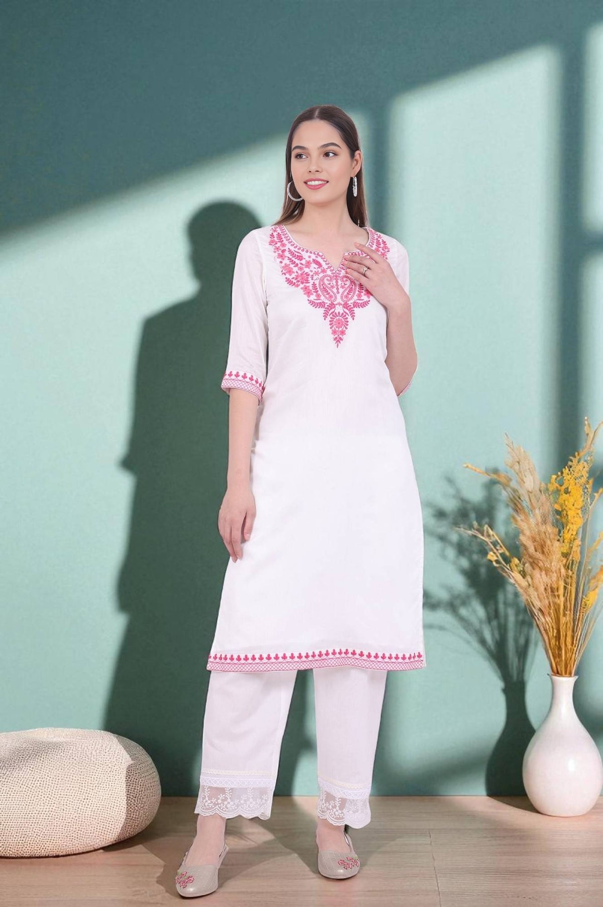 White Embroidered Straight Pure Cotton Kurta - S