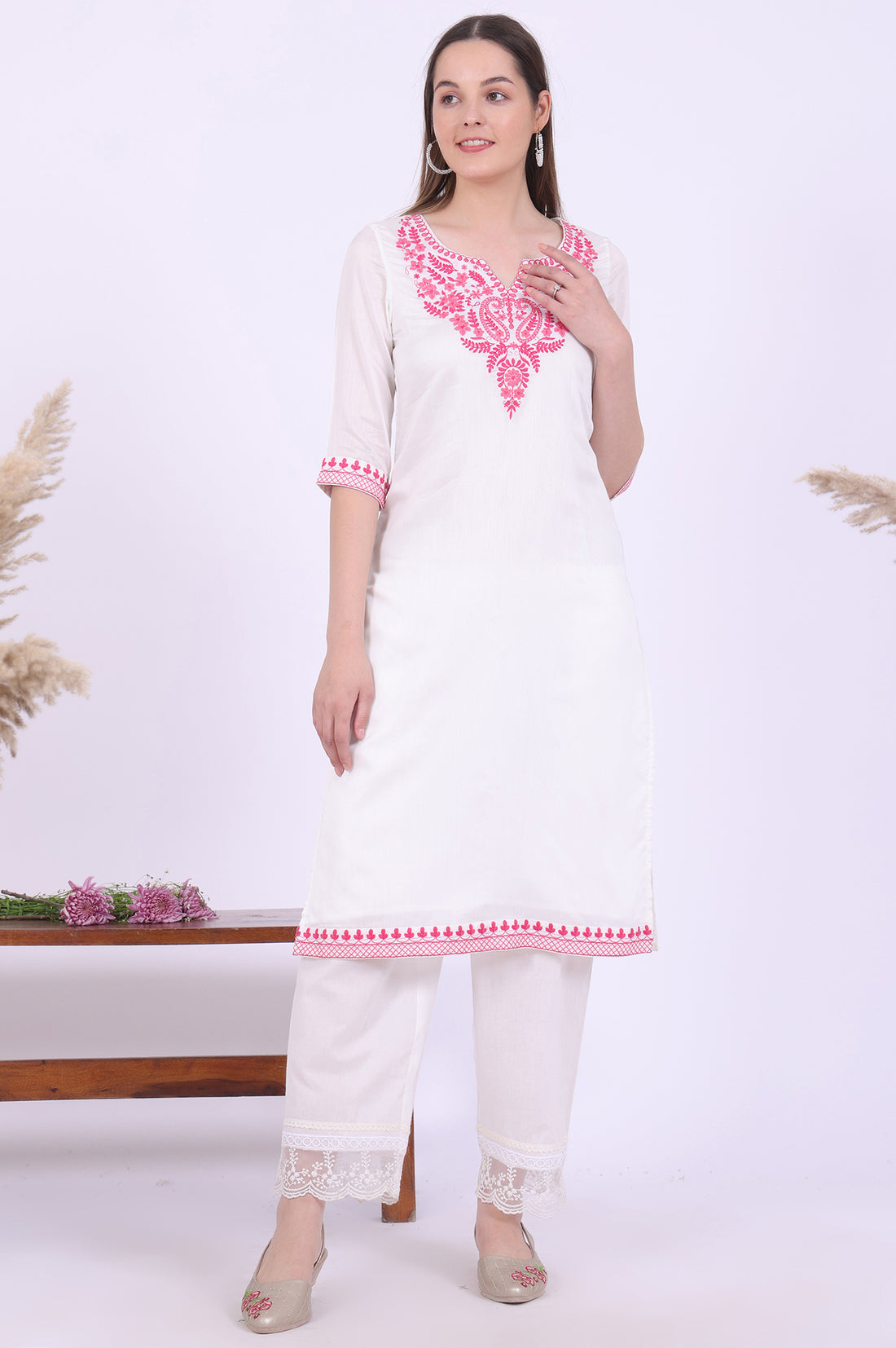 White Embroidered Straight Pure Cotton Kurta