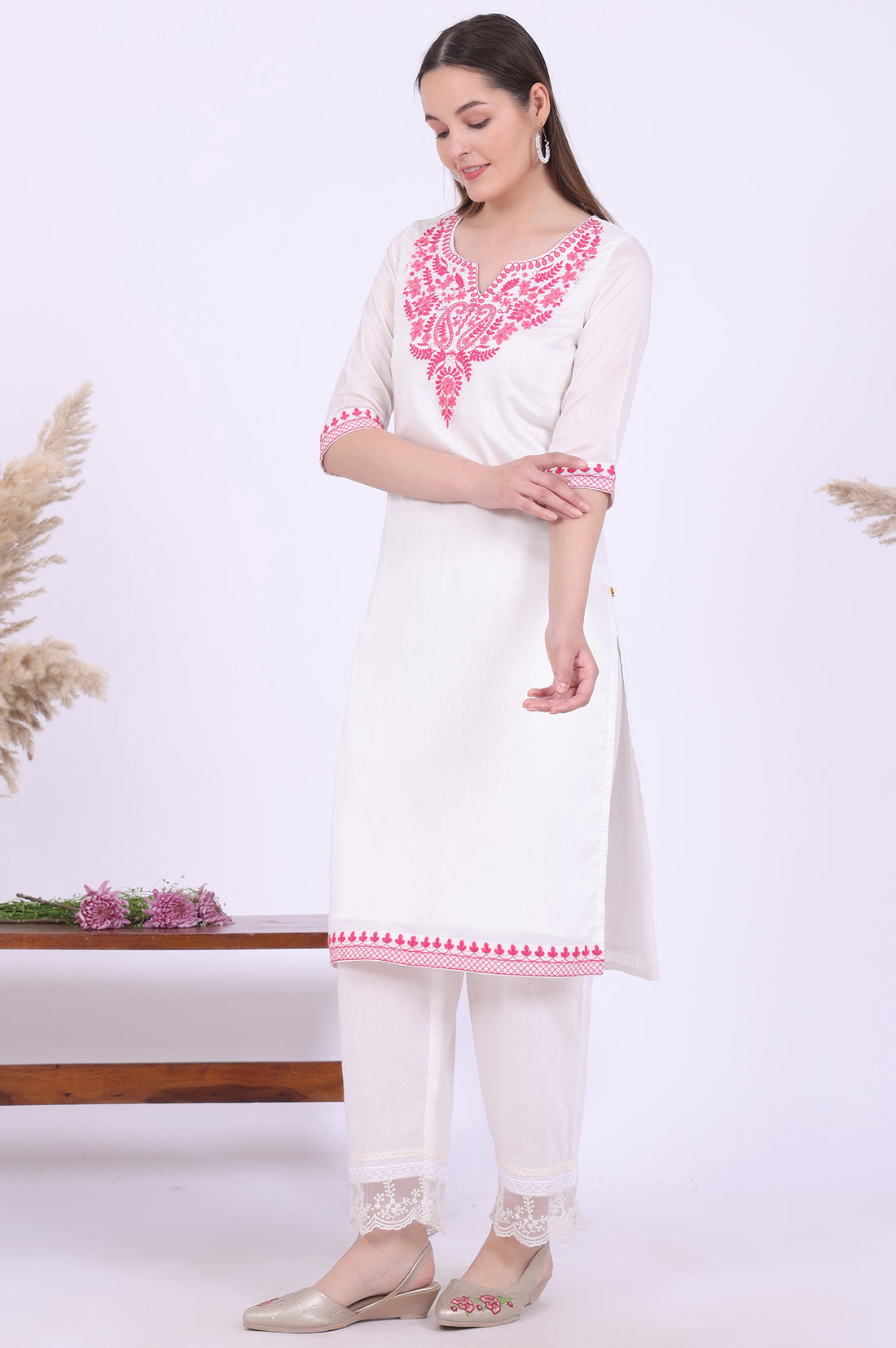 White Embroidered Straight Pure Cotton Kurta