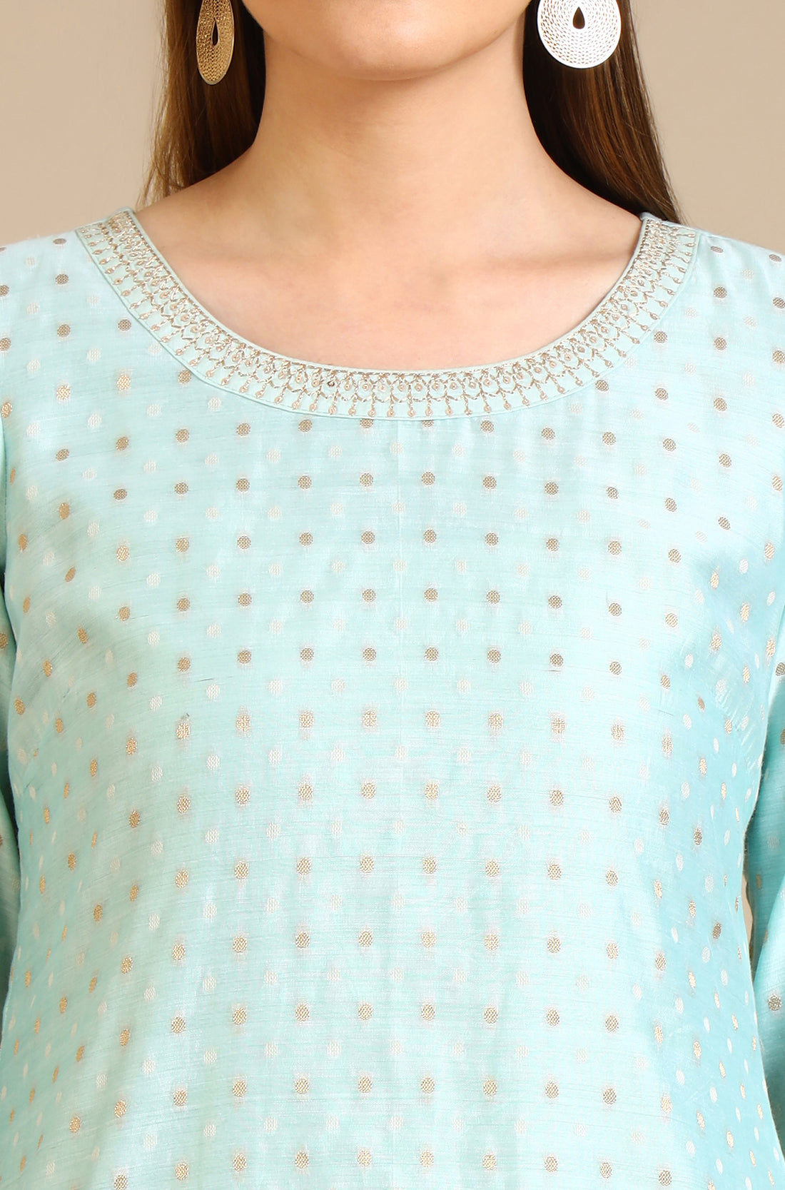 Blue Embroidered Chanderi Butti Straight Kurta