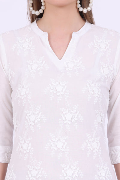 White Embroidered Straight Pure Cotton Kurta