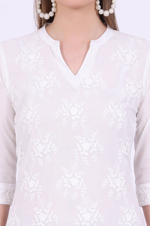 White Embroidered Straight Pure Cotton Kurta