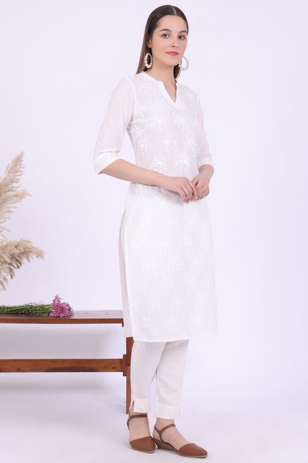 White Embroidered Straight Pure Cotton Kurta
