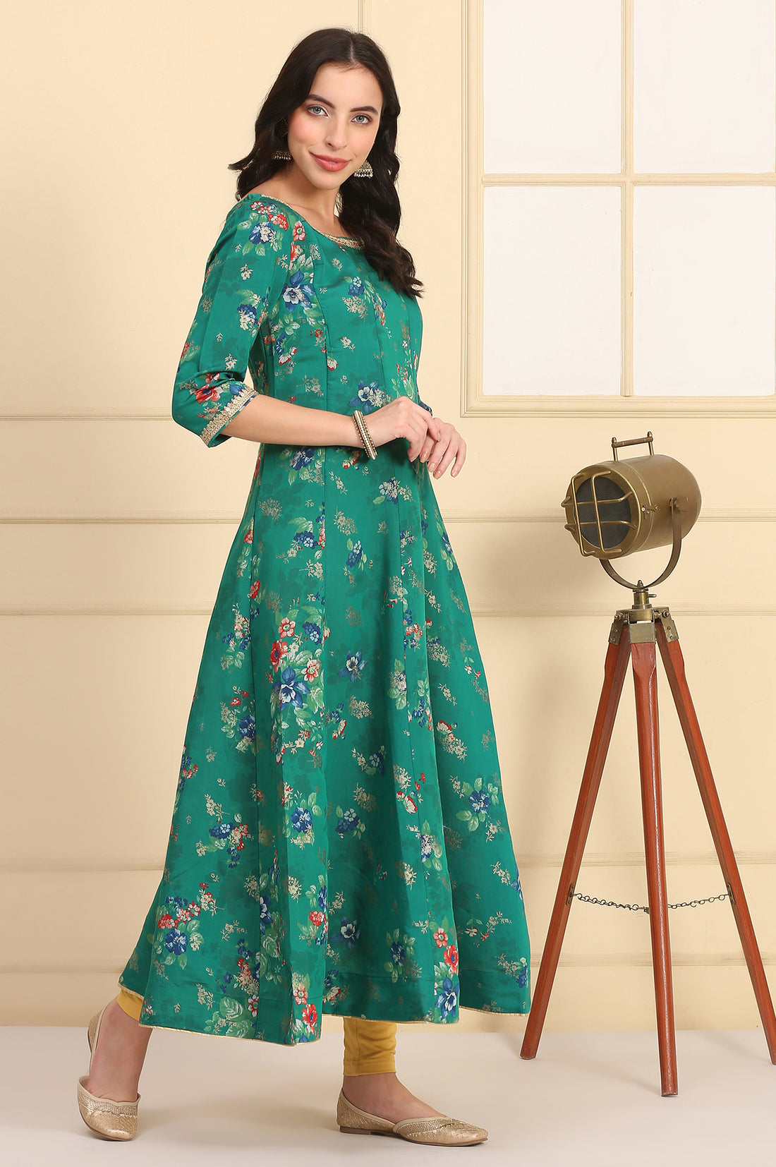 Green Floral Printed Lace Embellished Anarkali Kurta