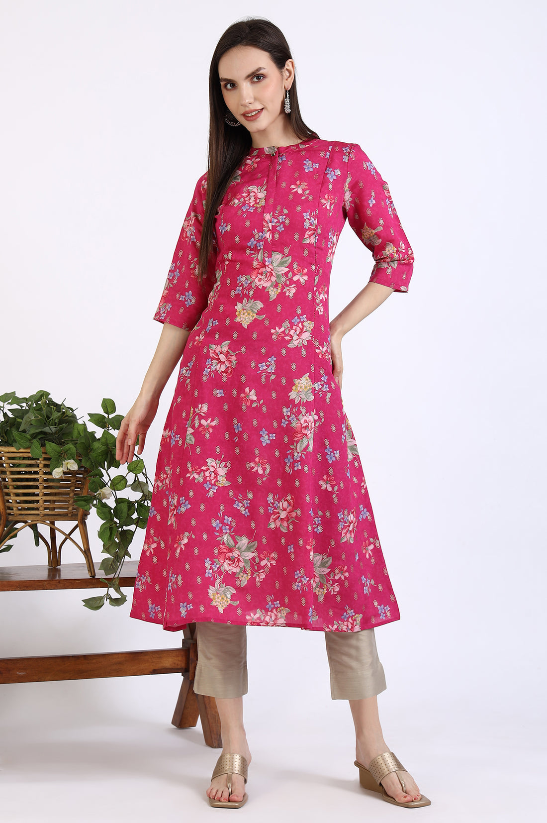 Pink Bold Floral Printed Flared Kurta
