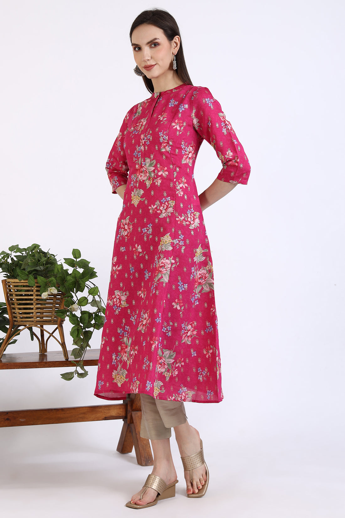 Pink Bold Floral Printed Flared Kurta