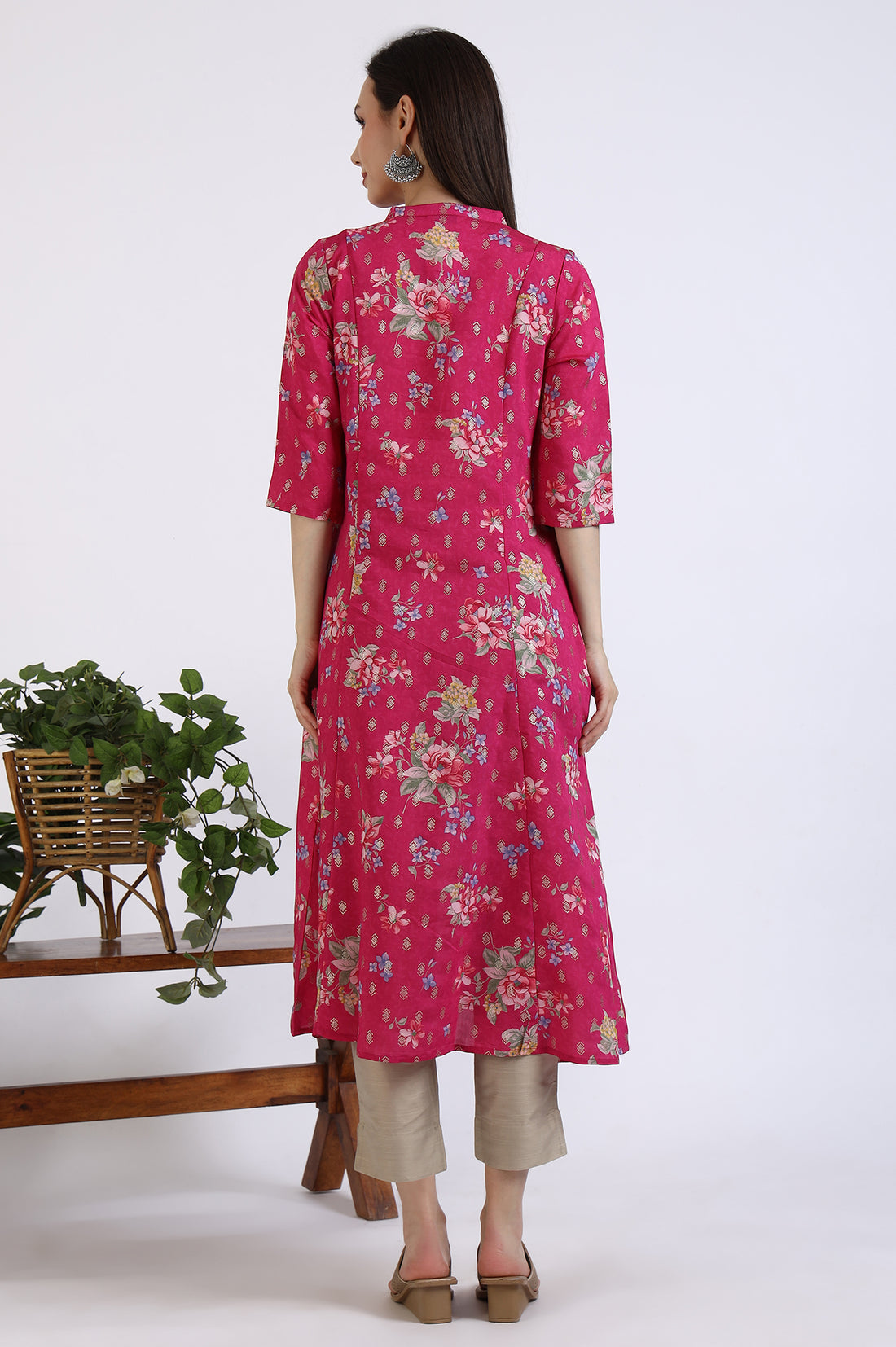 Pink Bold Floral Printed Flared Kurta