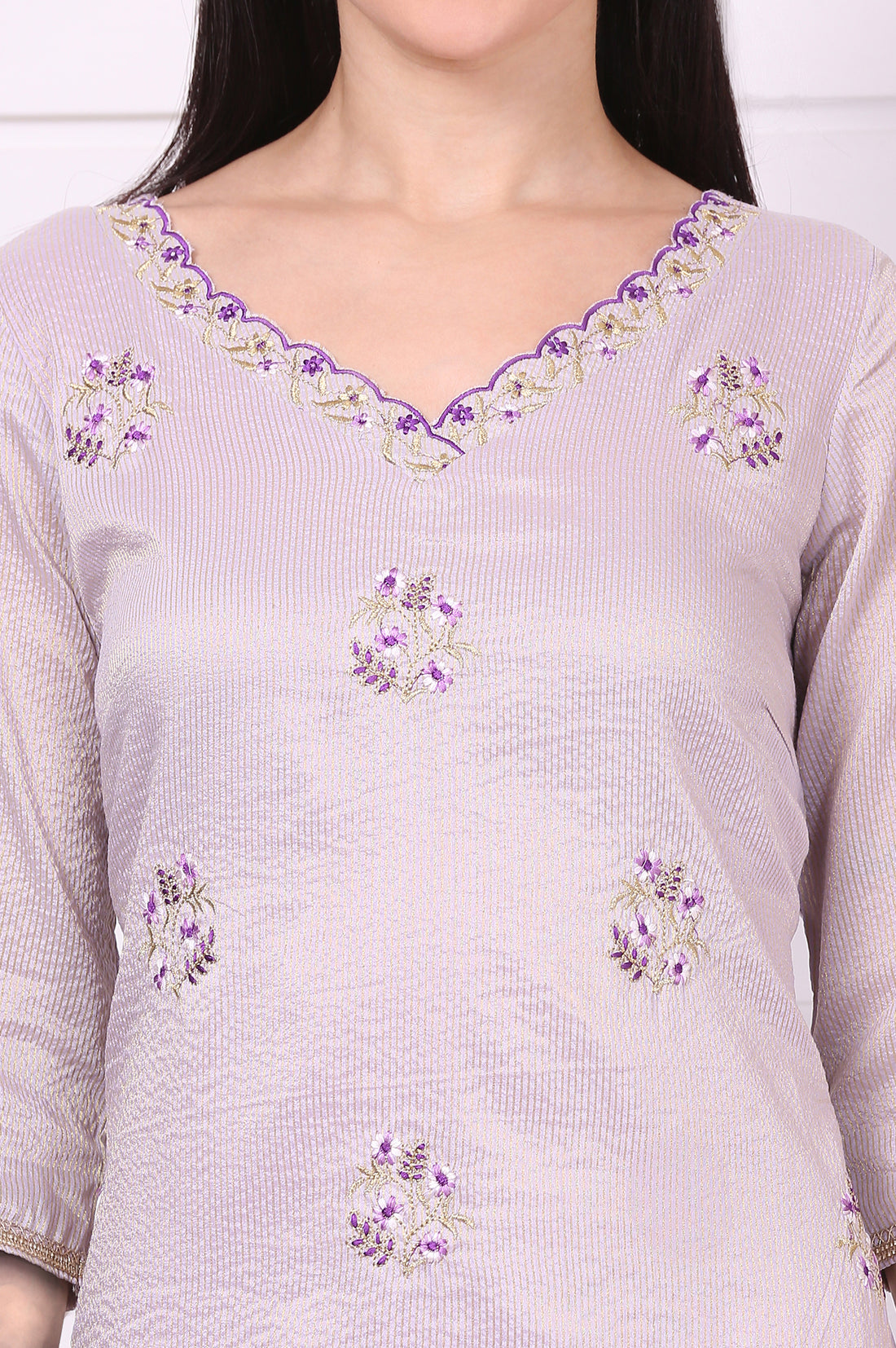 Purple Embroided Zari Straight Chanderi Lurex Purple Kurta