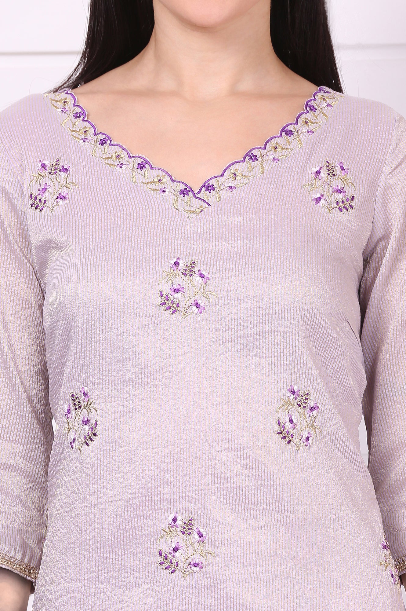 Purple Embroided Zari Straight Chanderi Lurex Purple Kurta