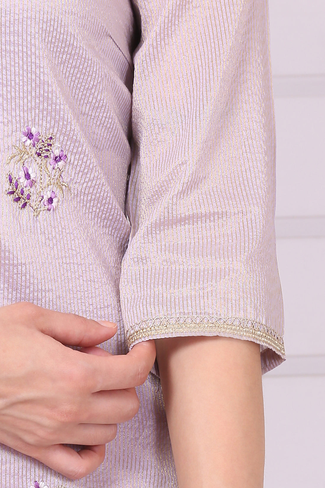 Purple Embroided Zari Straight Chanderi Lurex Purple Kurta