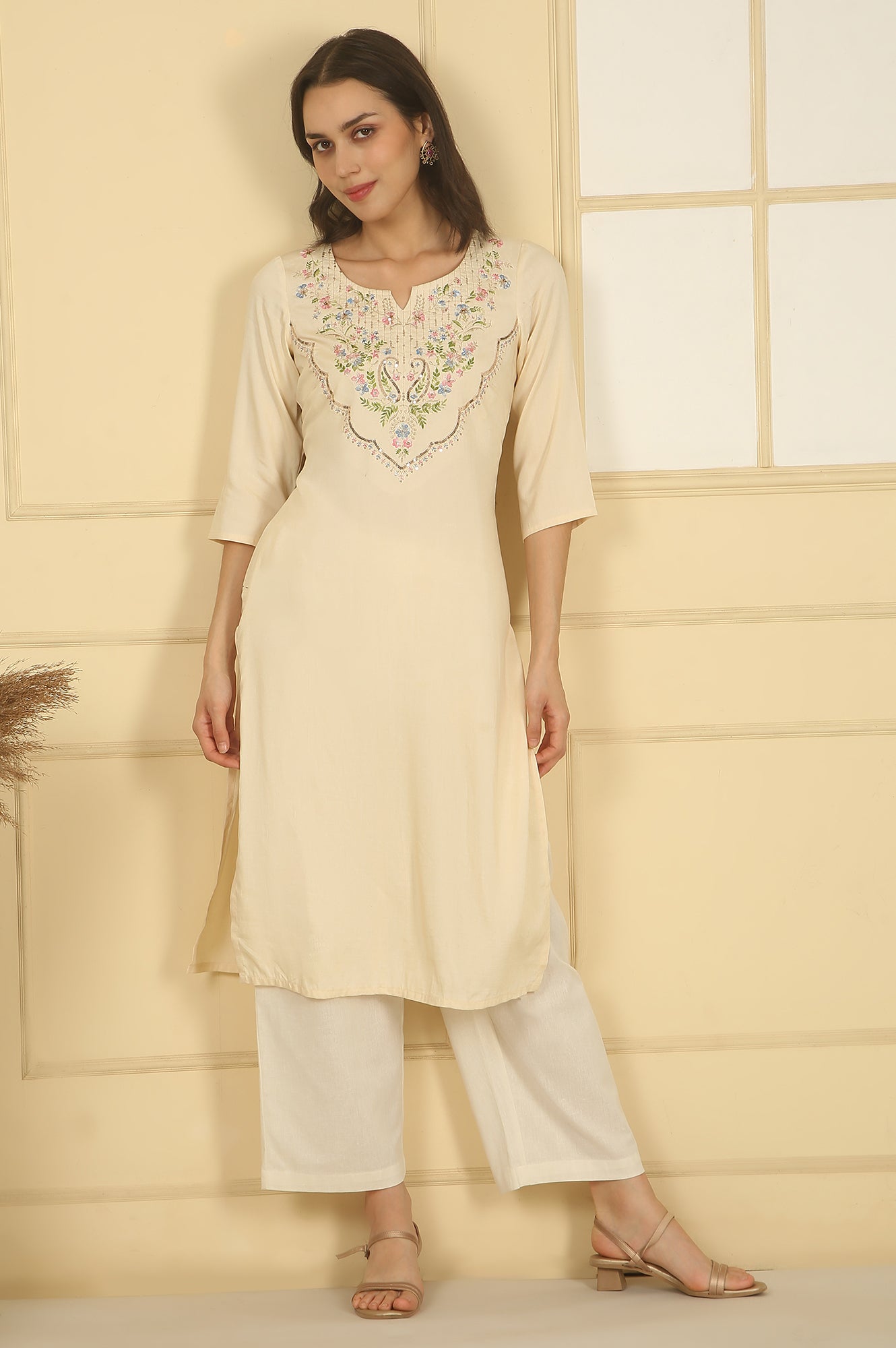 Cream Sequined Embroidered Straight Kurta