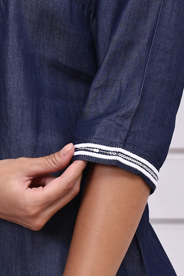 Blue Yarn Dyed Embroidered Yoke Straight Kurta