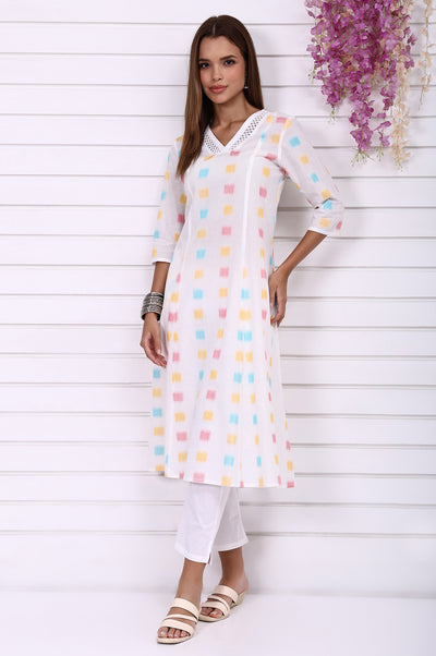 White Geometric Printed Cotton Rayon Anarkali Kurta