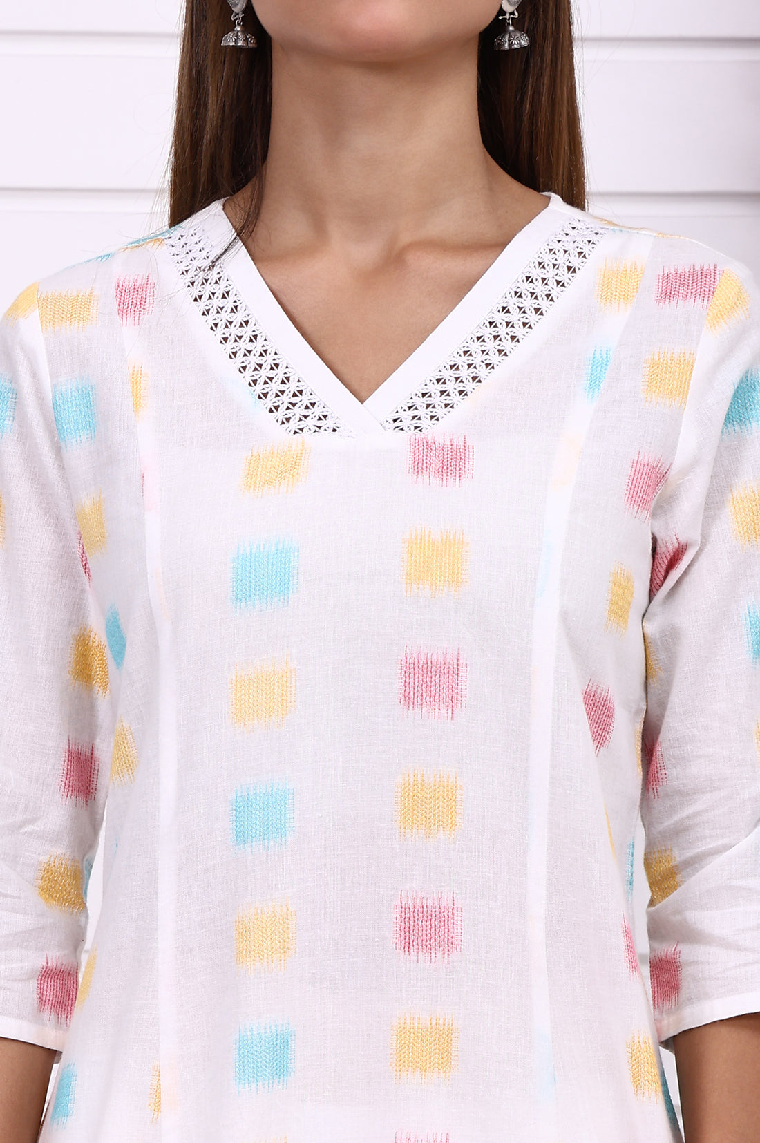 White Geometric Printed Cotton Rayon Anarkali Kurta