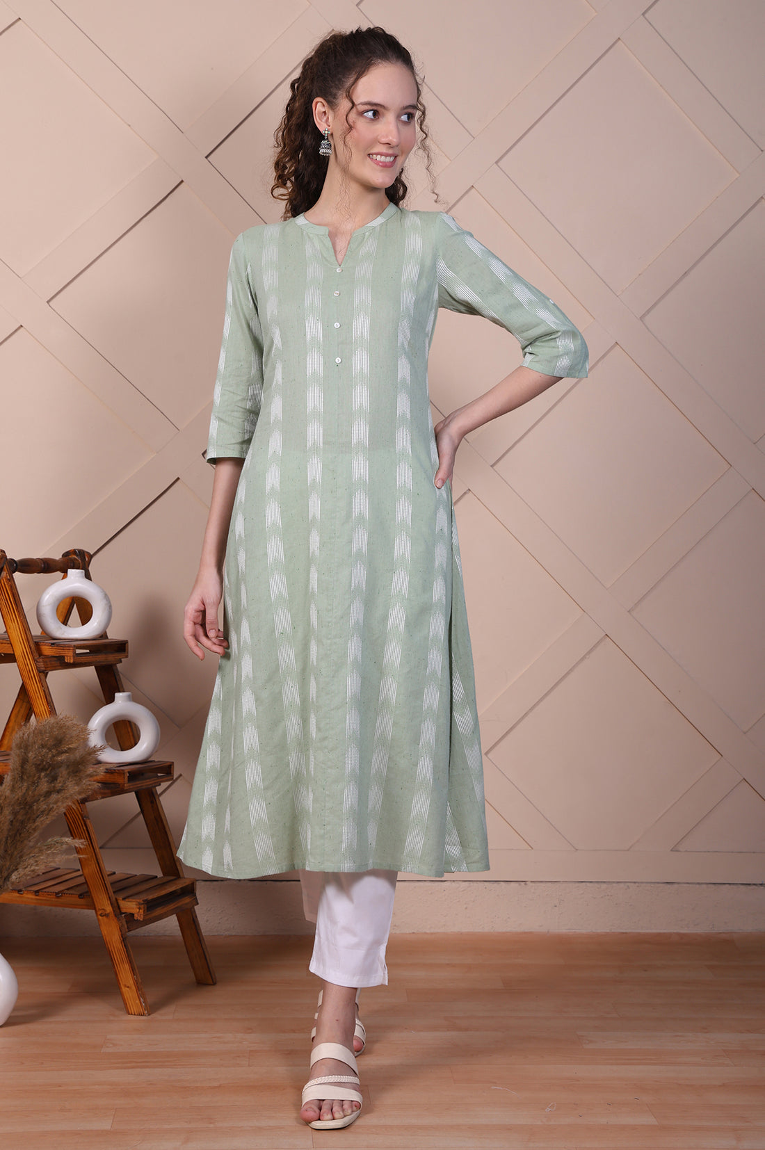 Green Dobby A-line Casual Kurta in Mandarin Collar