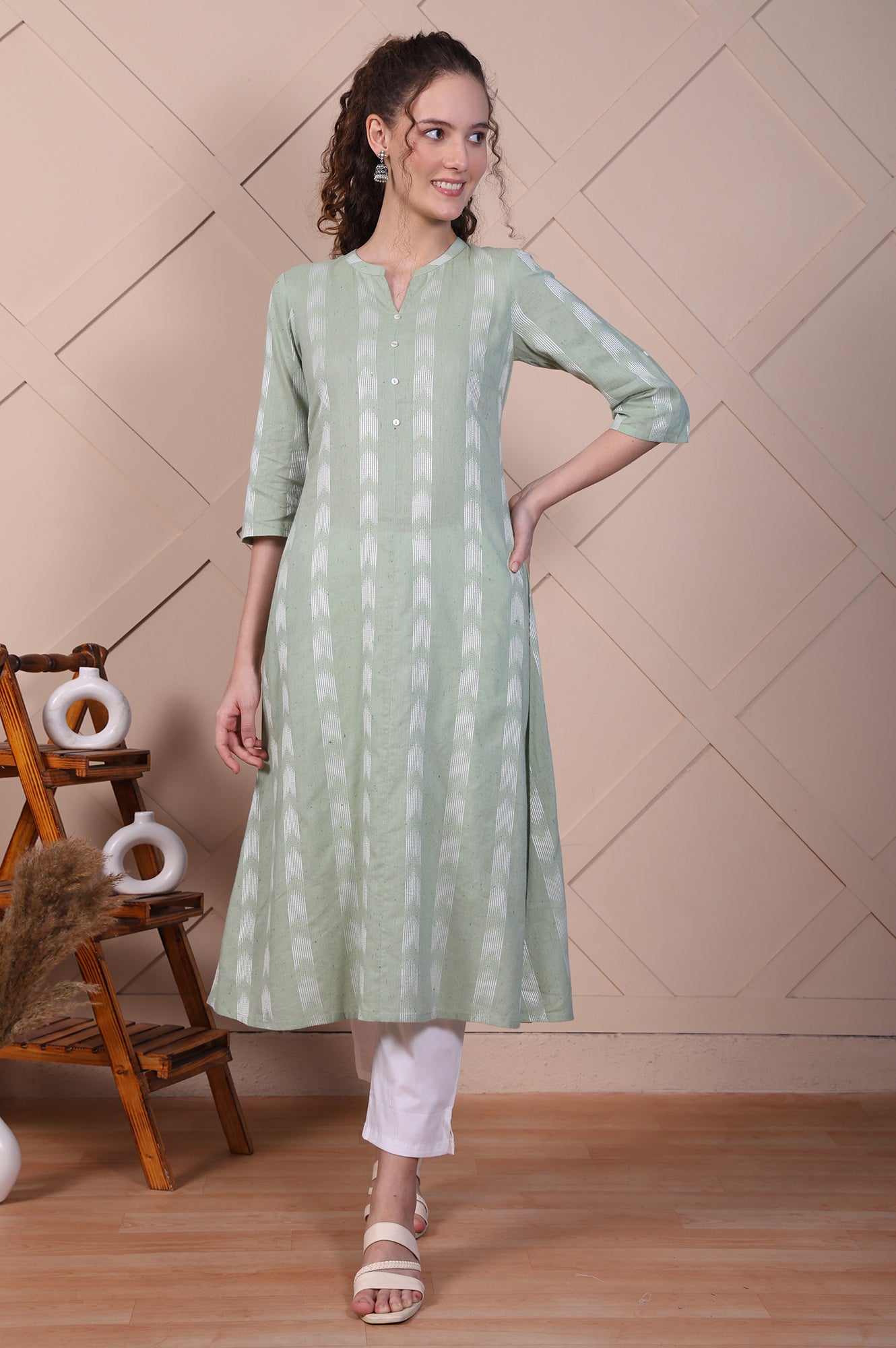 Green Dobby A-line Casual Kurta in Mandarin Collar