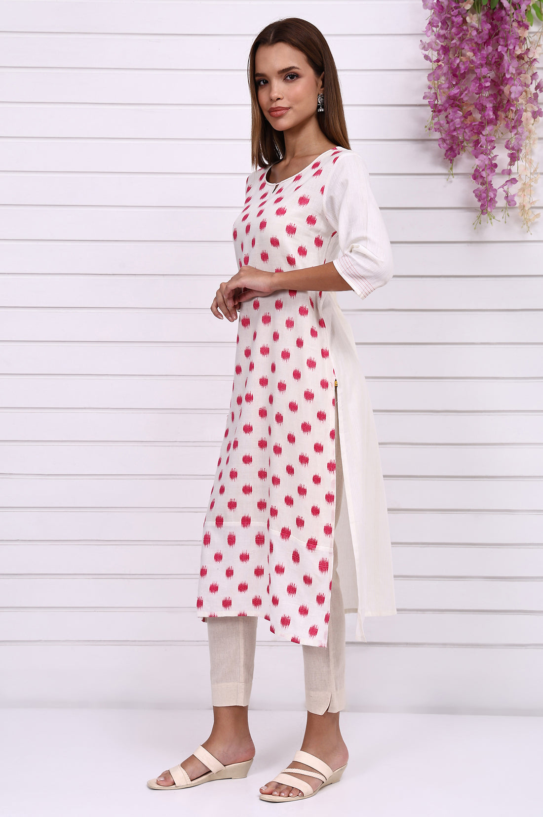 White Geometric Printed Cotton Rayon Straight Kurta