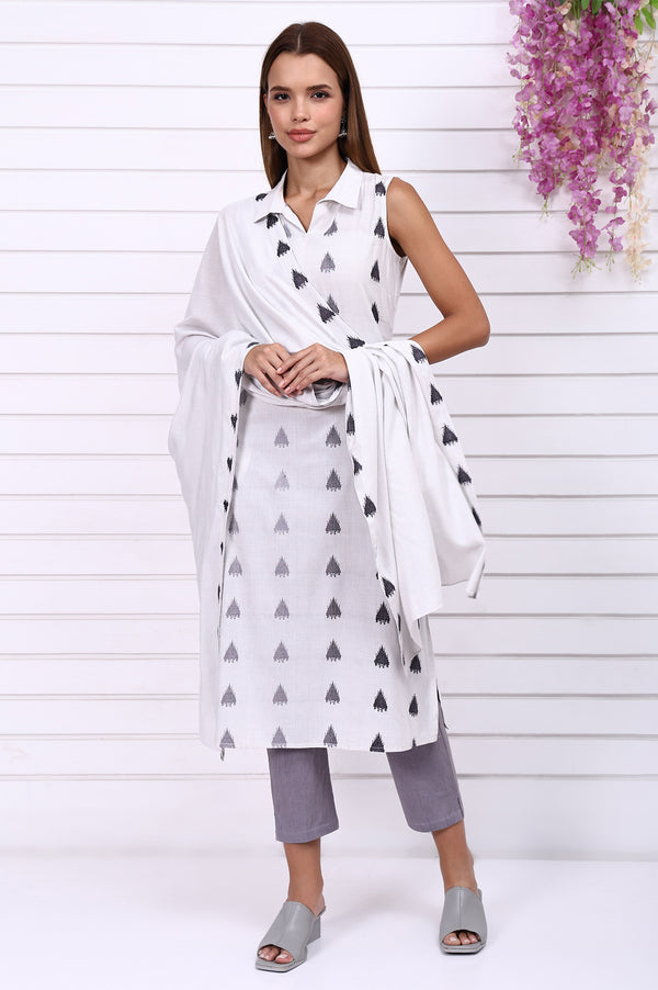 White Yarn Dyed Cotton Rayon Straight Sleeveless Kurta