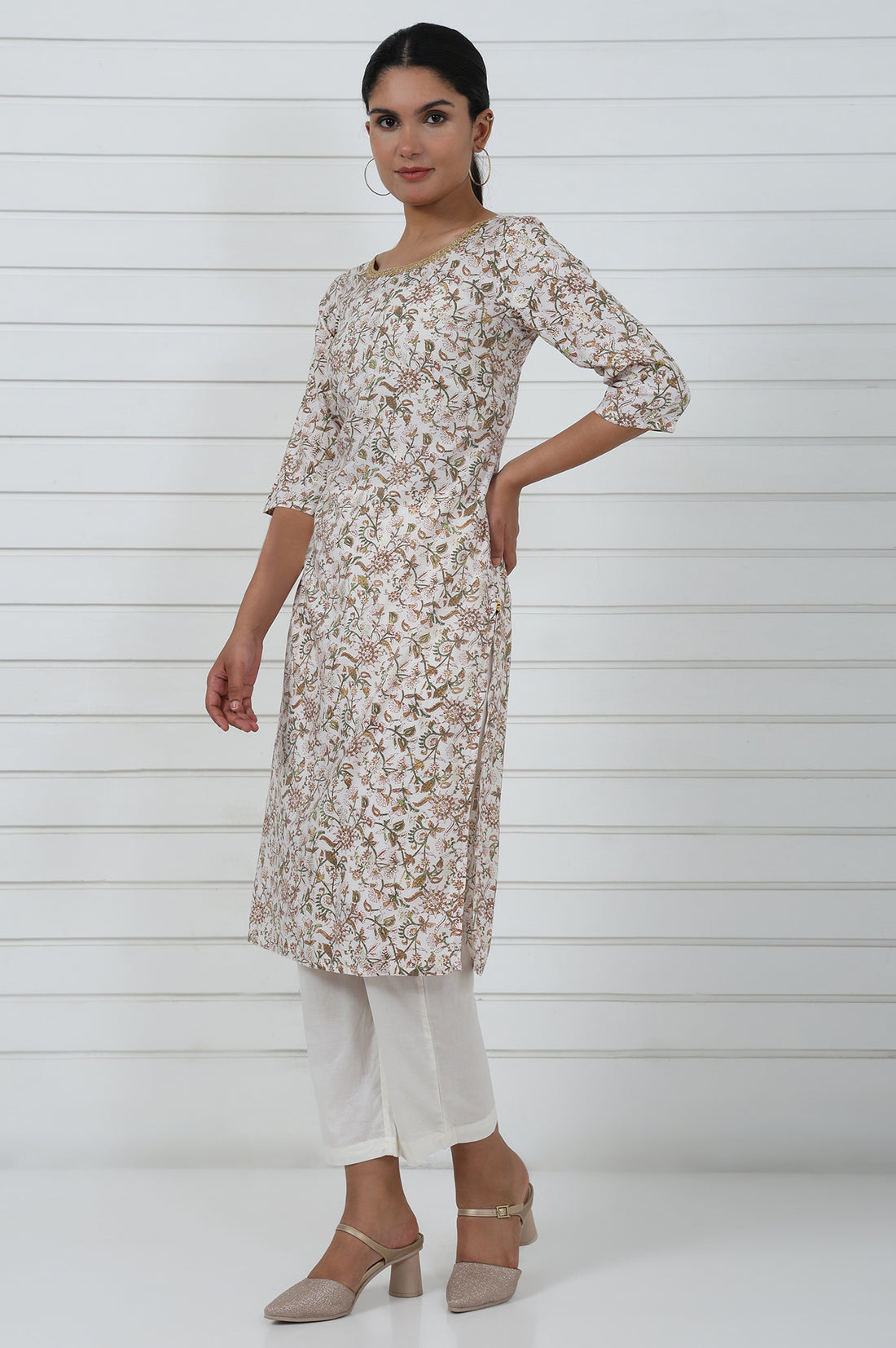 White Botanical Printed Dori Embroidered Straight Kurta
