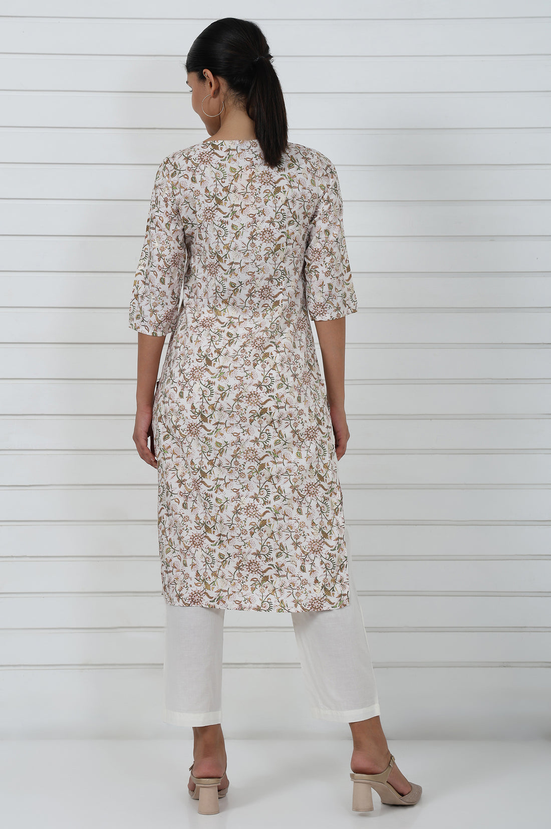 White Botanical Printed Dori Embroidered Straight Kurta
