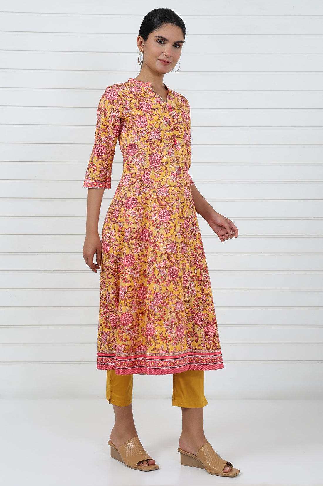 Yellow Floral Printed Lace Pure Cotton Anarkali Kurta