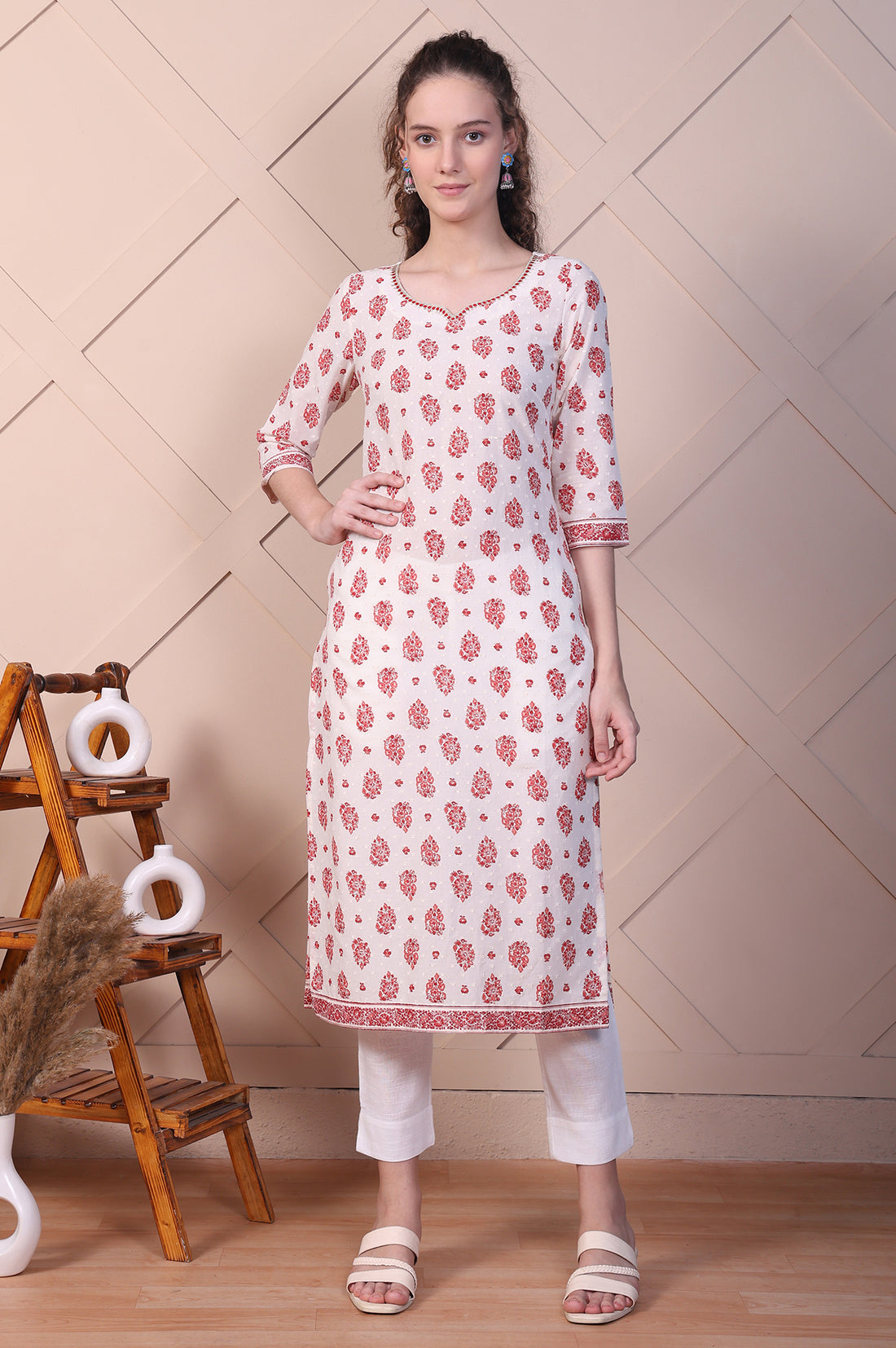 Cream Ethnic Motifs Cotton Blend Straight Kurta