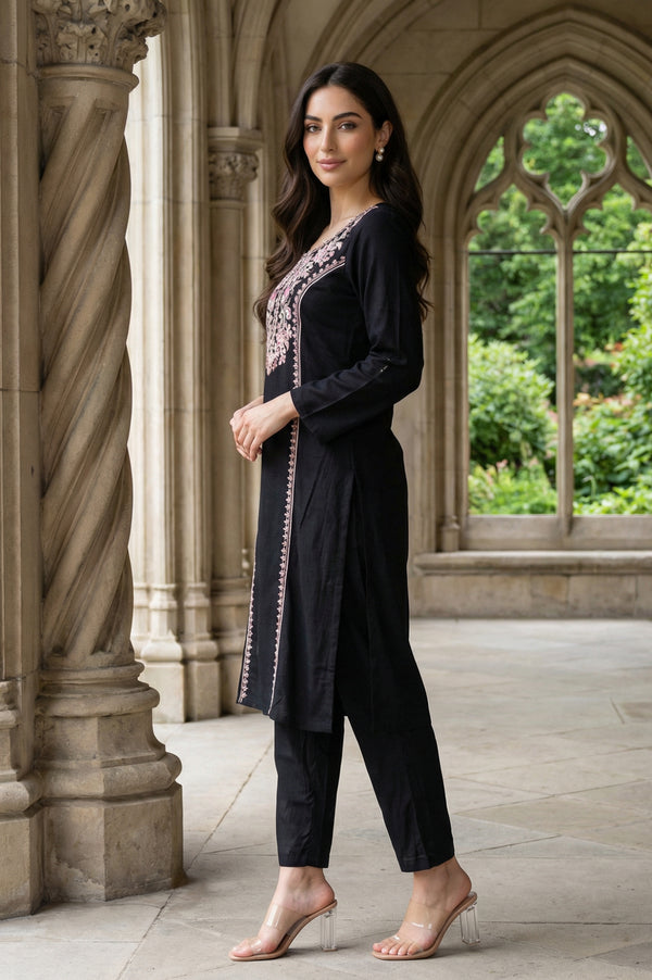 Black Embroidered Acrylic Straight Winter Kurta