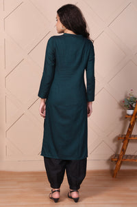Green Solid Buttoned Straight Cotton Kurta