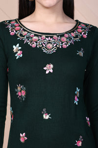 Green Embroidered Straight Acrylic Kurta