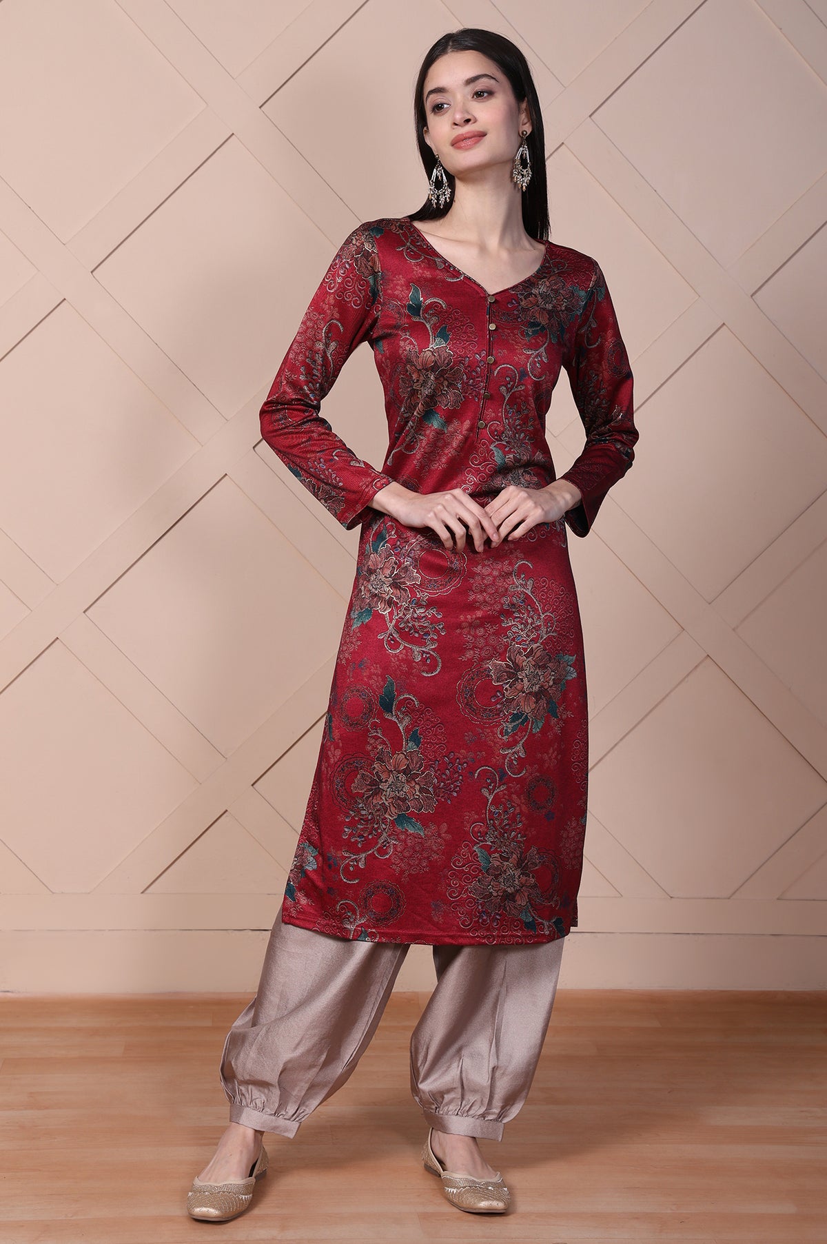 Red Straight Jacquard Kurta - S