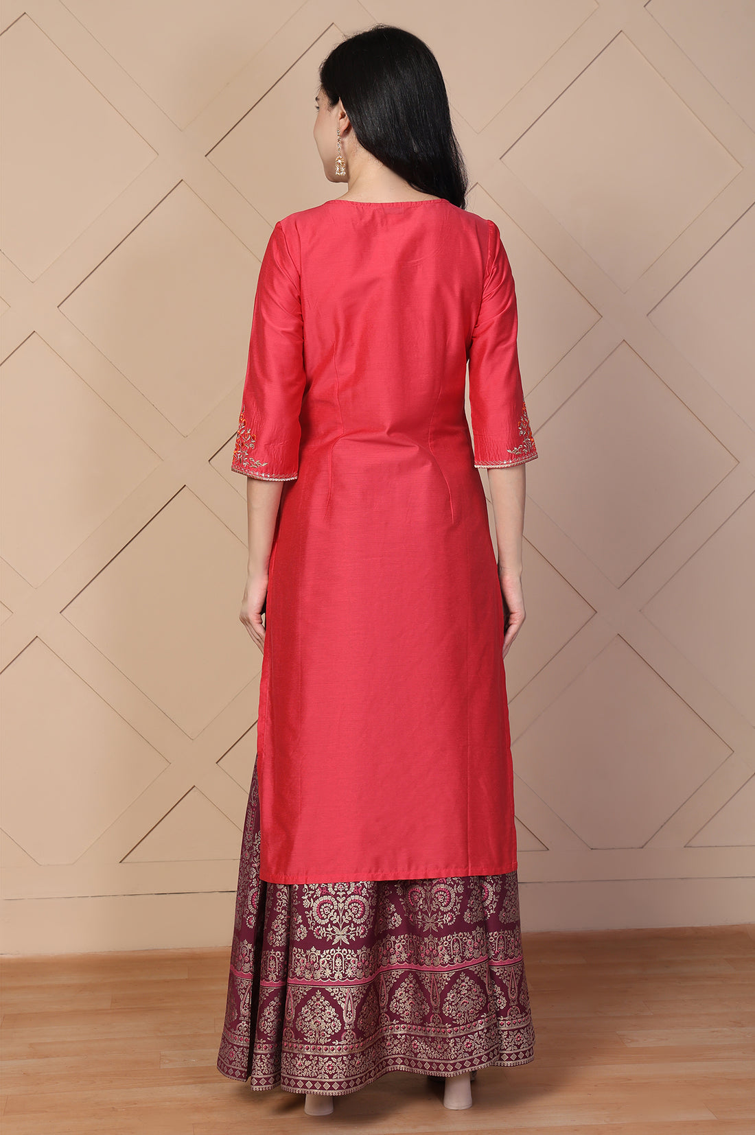 Red Embroidered Straight Silk Kurta