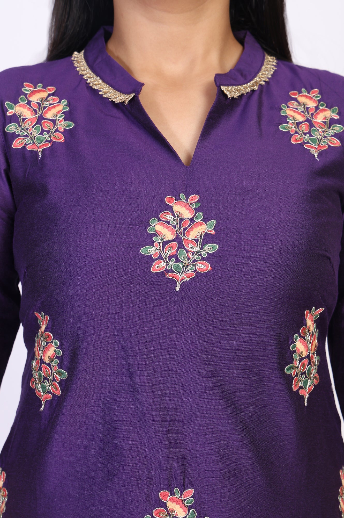 Purple Embroidered Floral Straight Rayon Kurta