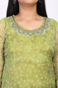 Green Embroidered Straight Kurta
