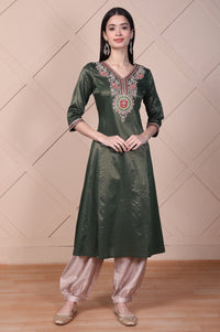 Green Embroidered A-Line Rayon Kurta