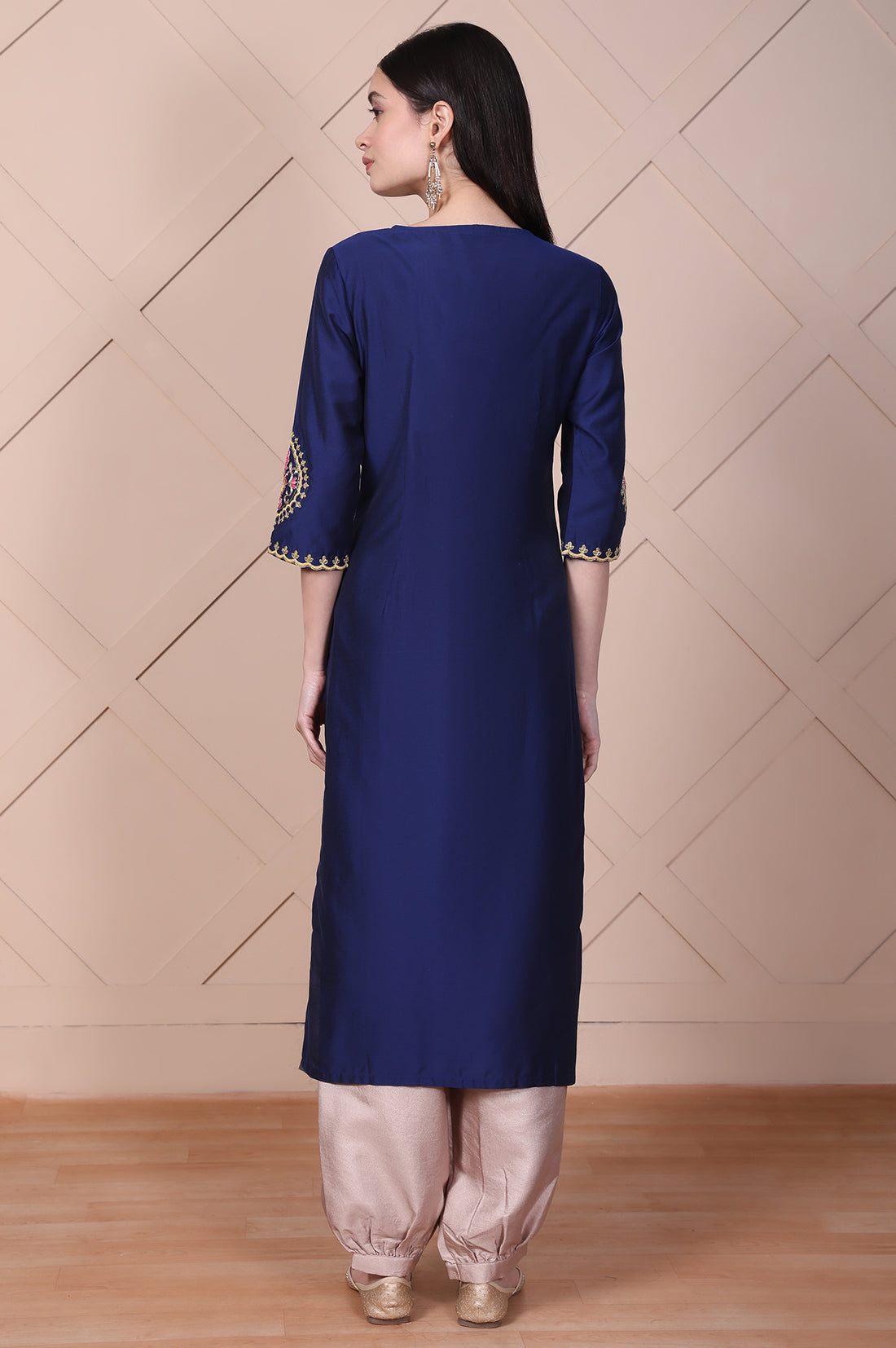 Blue Embroidered Straight Silk Blend Kurta