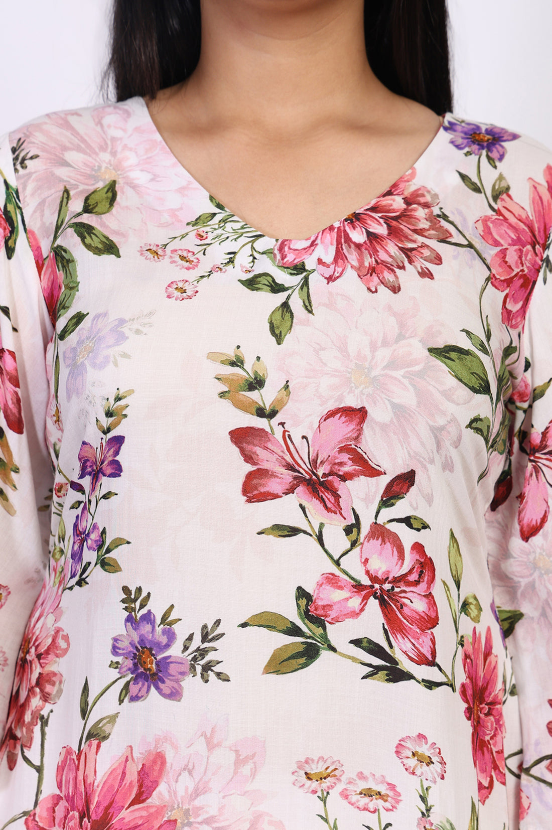 White Floral Printed Thread Work Straight Kurta