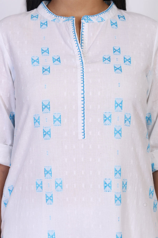 White Geometric Printed Thread Work Pure Cotton Straight Kurta
