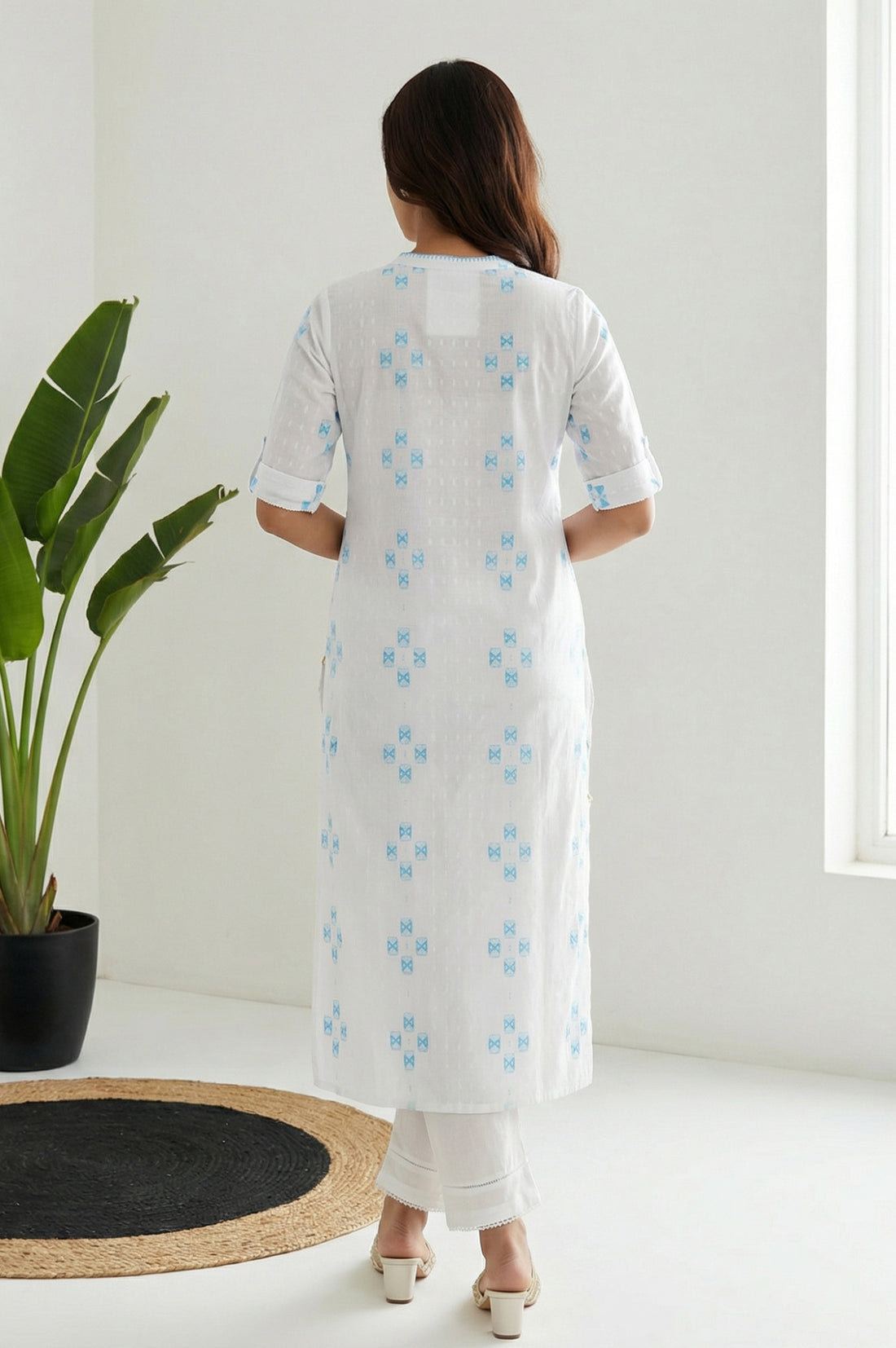 White Geometric Printed Thread Work Pure Cotton Straight Kurta