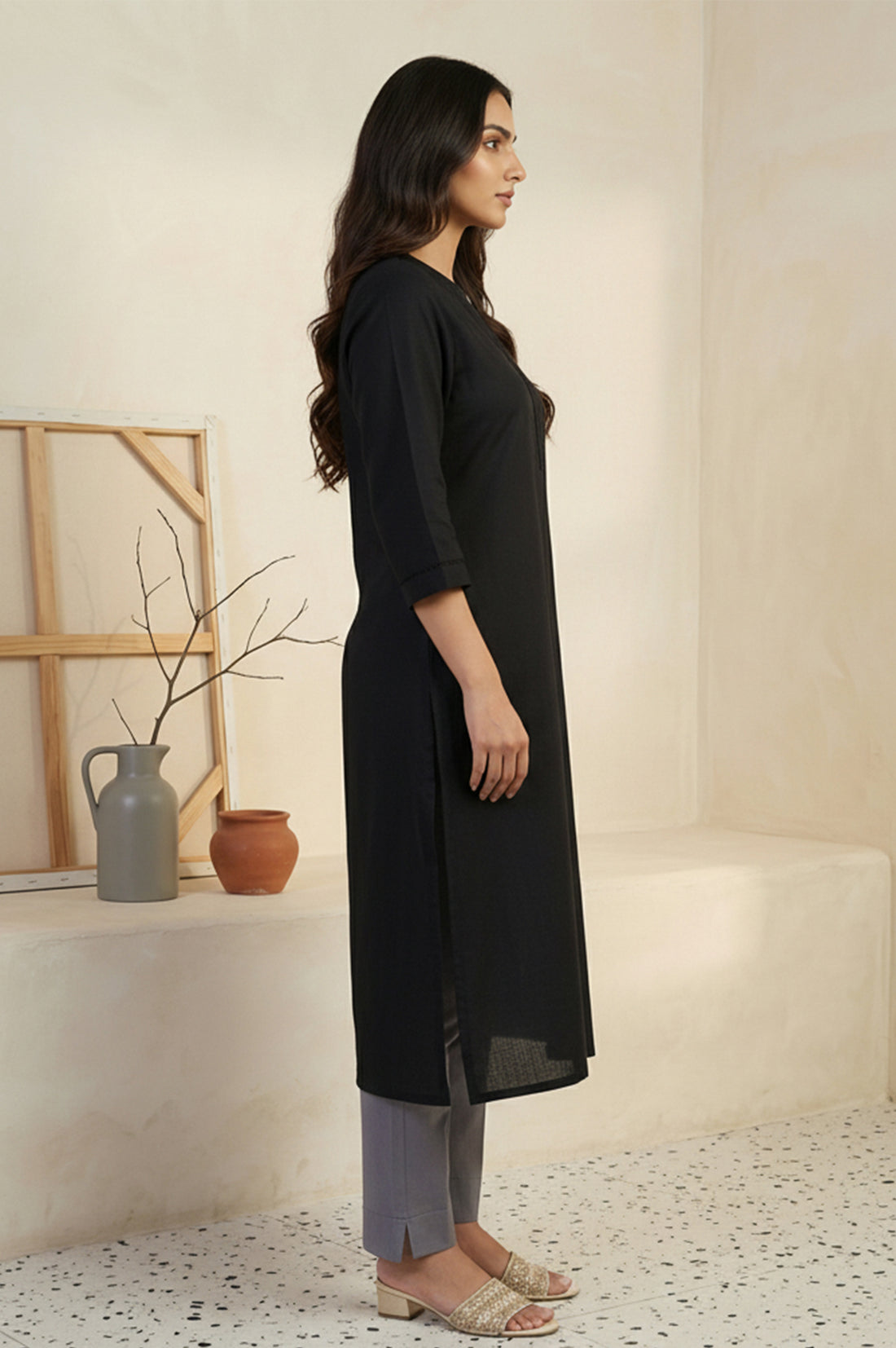 Black Solid Lace Trim Straight Kurta