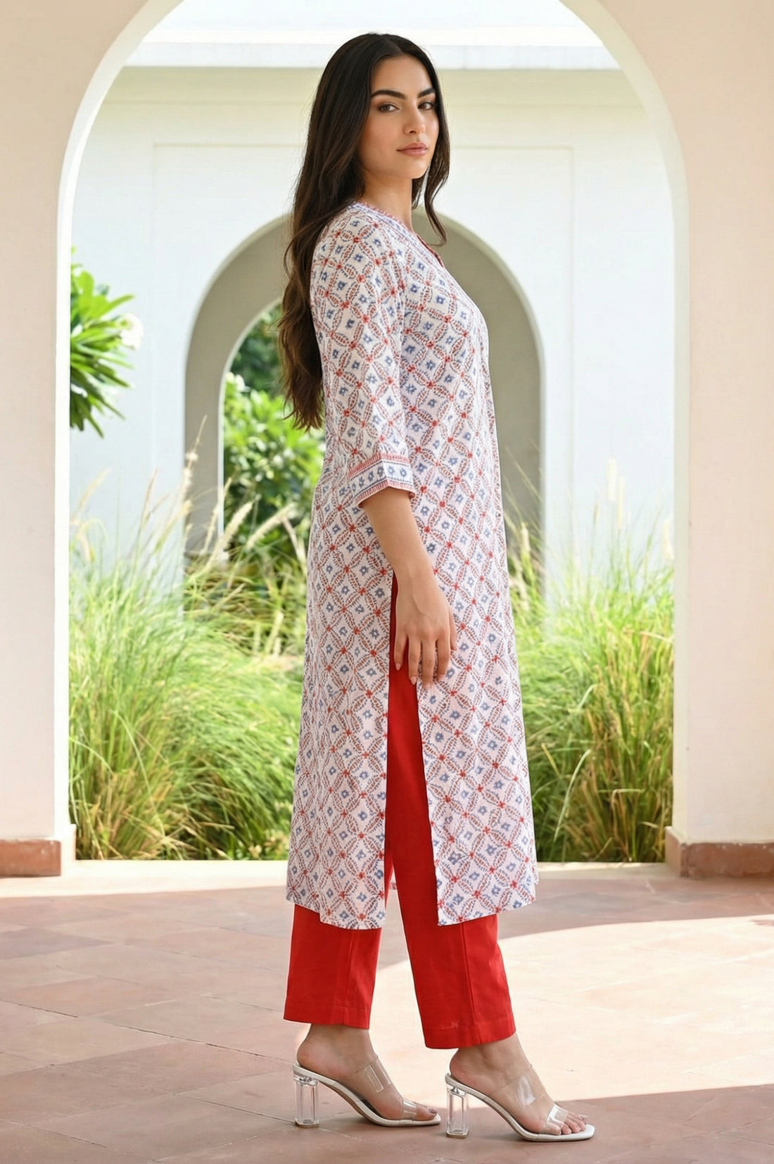 Off White Geometric Printed Straight Kurta