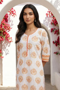 White Ethnic Motifs Rayon Straight Kurta