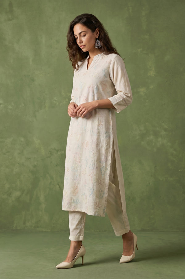 Off White Thread Embroidered Cotton Flax Straight Kurta