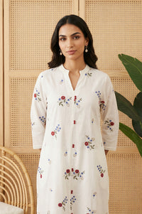 White Thread Embroidered Pure Cotton Straight Kurta