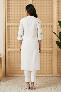 White Thread Embroidered Pure Cotton Straight Kurta