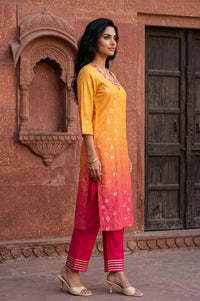 Mustard Ombre Ethnic Motifs Embroidered Straight Kurta
